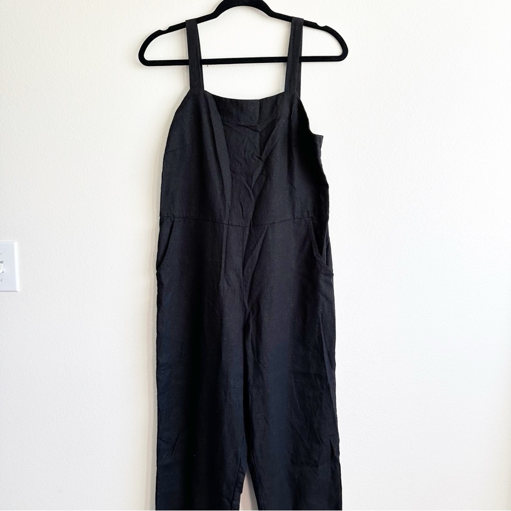 AURA Linen Jumpsuit in black XS - Picture 2 of 10